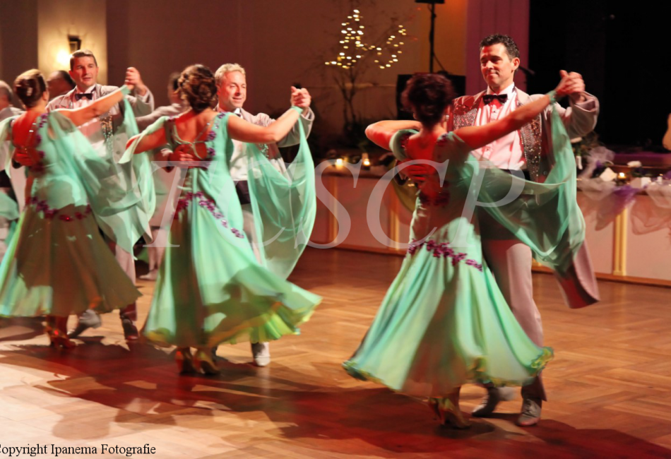 thumbnail_OB Ball Ipanema (1) Schrift